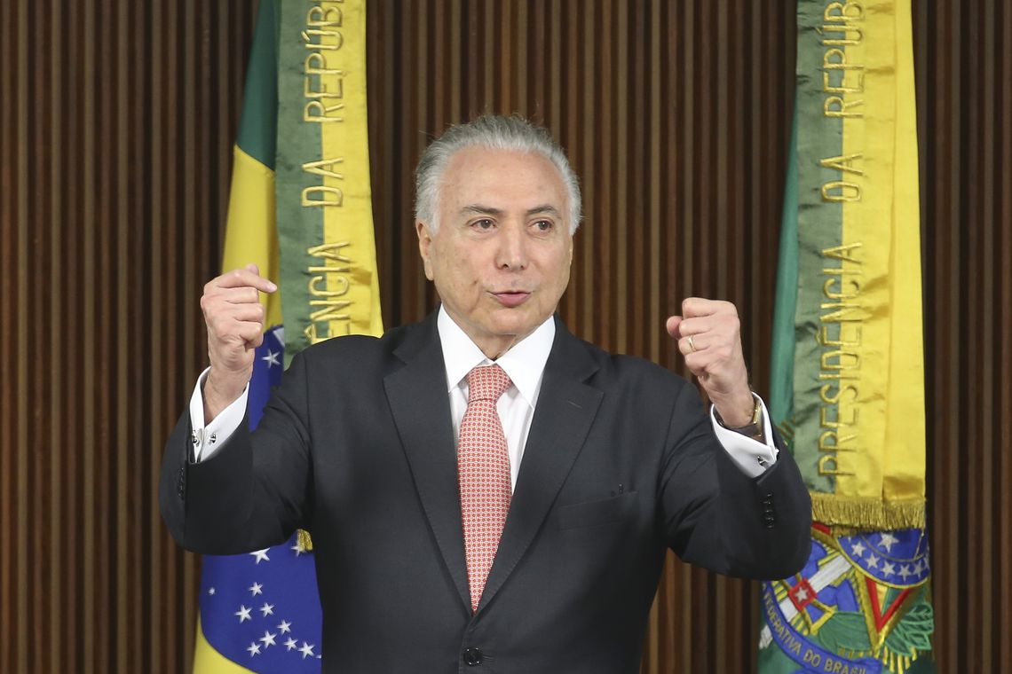 Temer e outros dois réus têm R$ 32,6 mi bloqueados pela justiça
