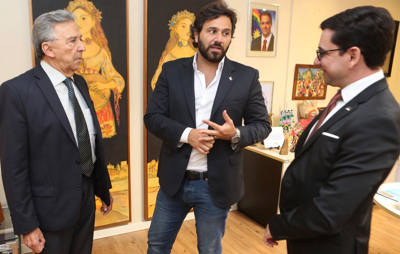 Aeroporto de Caruaru em pauta com o secretário do Turismo de Pernambuco