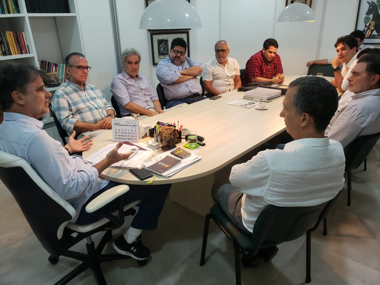 Raul Henry será reconduzido à presidência do MDB, que contará com a presença de FBC na executiva do partido