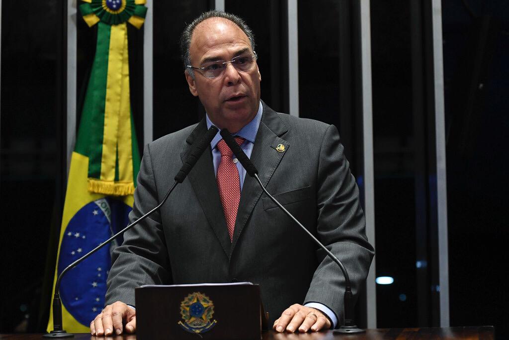 Cenário Político: Cavando espaço e construindo o caminho