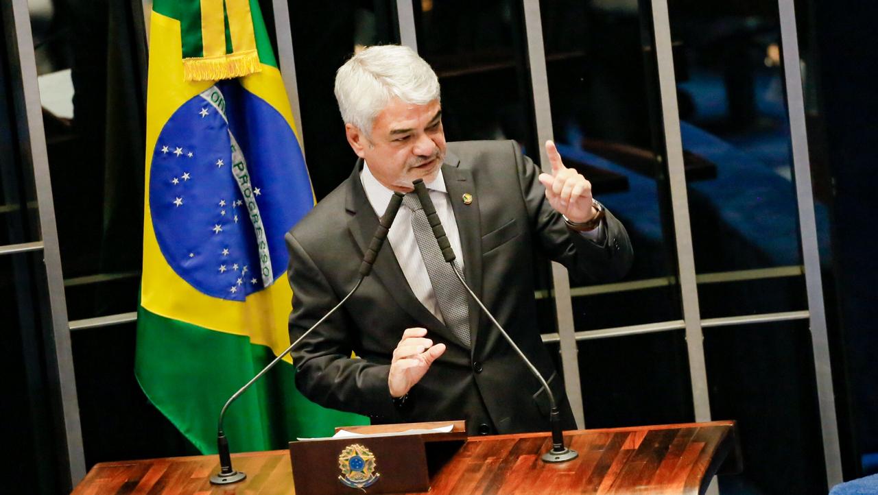 Humberto vai ao Sertão do Pajeú debater Previdência