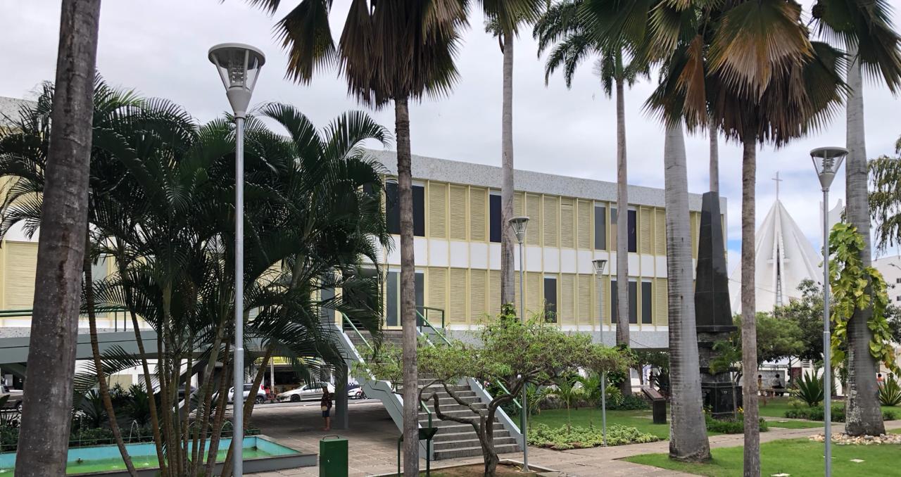 TCE questiona supostas irregularidades na compra de merenda escolar em Caruaru