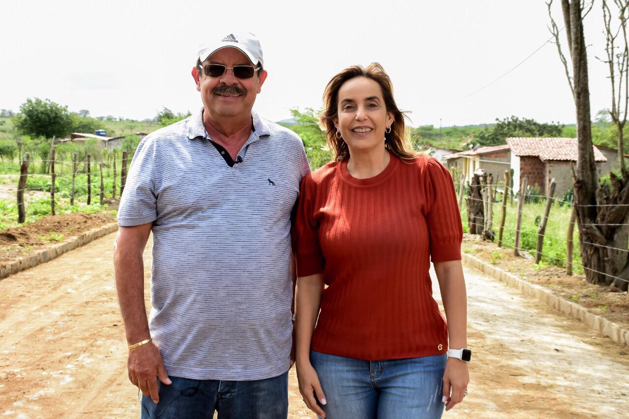 Dando continuidade ao “Giro 45”, Alessandra Vieira visita Vertentes