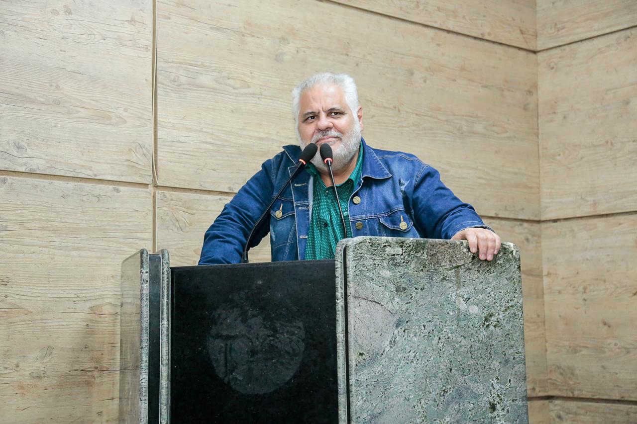 Secretário de Governo de Raquel Lyra sugere piquenique às margens do Rio Ipojuca