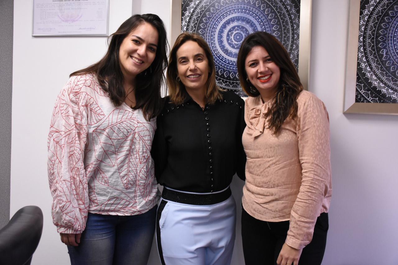 Deputada Alessandra Vieira recebe secretária de Políticas para Mulheres de Caruaru