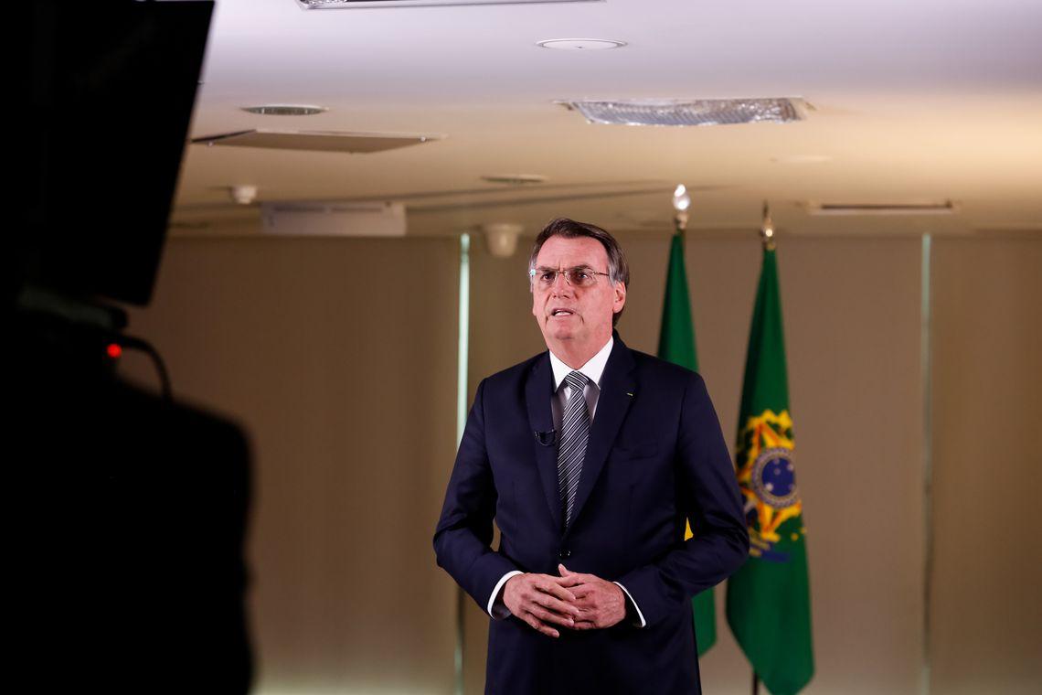 Cidades brasileiras registram panelaço contra Bolsonaro