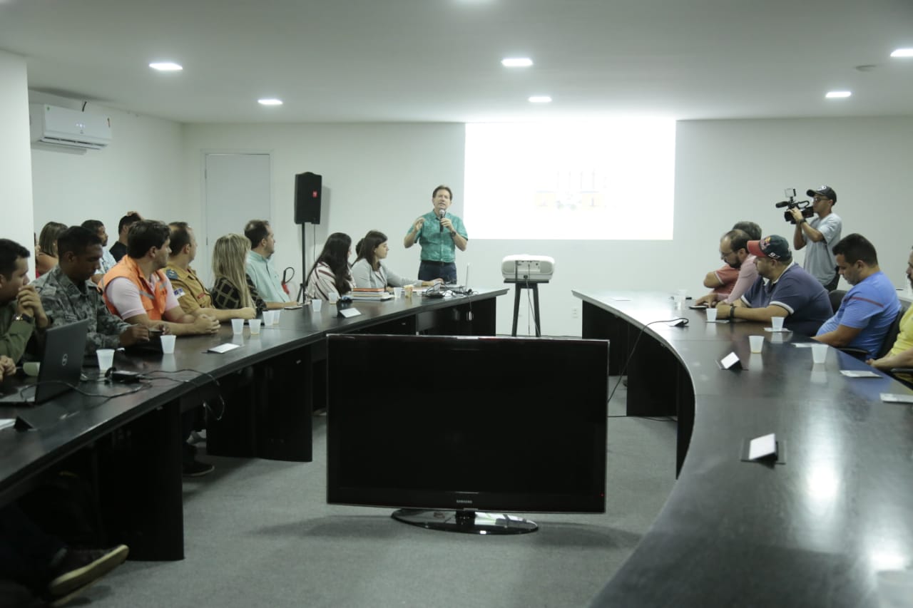 Projeto do Polo Gastronômico do Parque 18 de Maio é apresentado aos feirantes