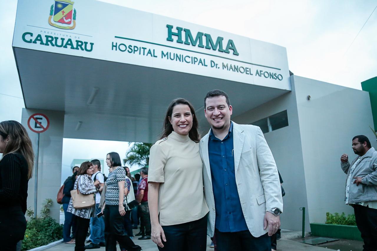 Raquel Lyra entrega requalificação do Hospital Manoel Afonso
