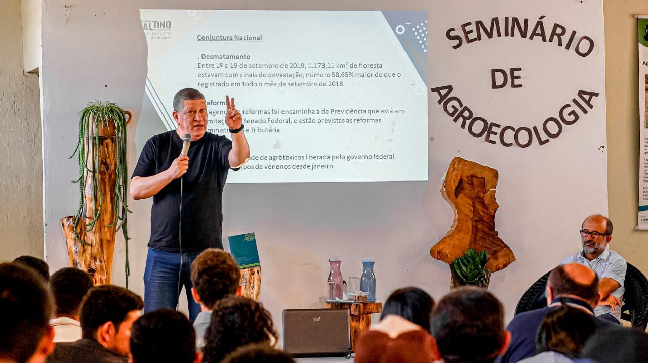 Em Ibimirim, Isaltino participa de plano estadual de Agroecologia