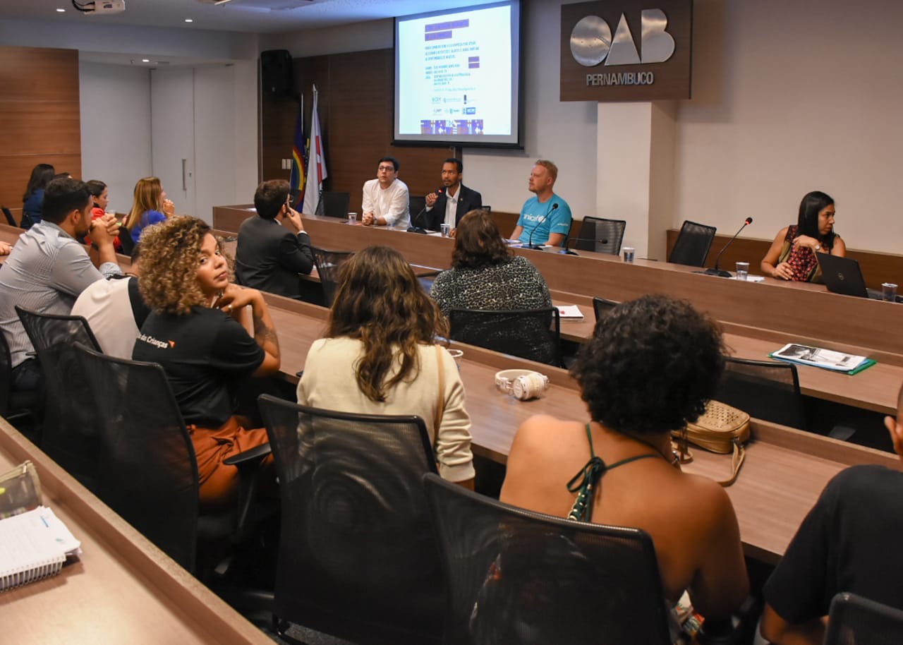 Governo participa de debate sobre situação das crianças imigrantes em Pernambuco