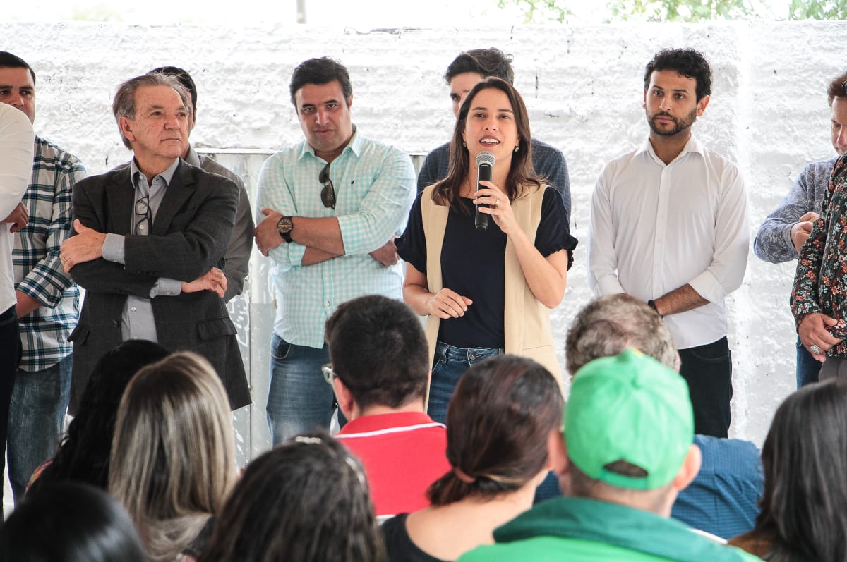 Raquel entrega AME Animal e faz críticas à antiga estrutura