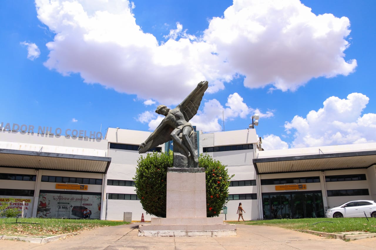 Miguel Coelho cobra à ANAC fechamento do Aeroporto de Petrolina