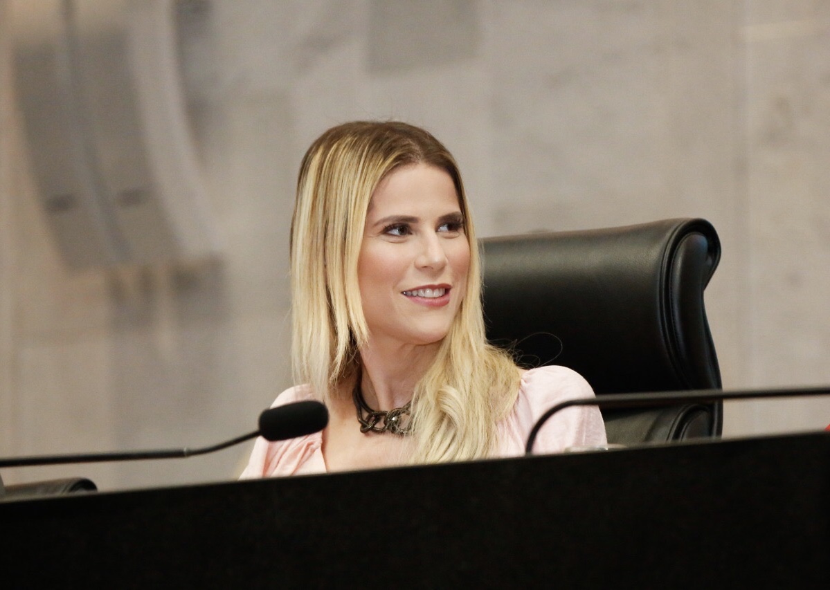 Divulgação de fake news pode prever multa em Pernambuco