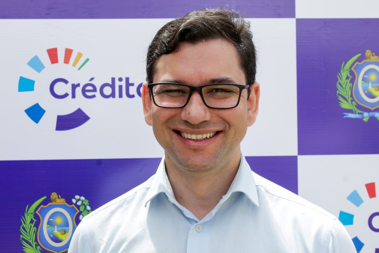 Alberes Lopes parabeniza o Blog Cenário pelo seu primeiro ano