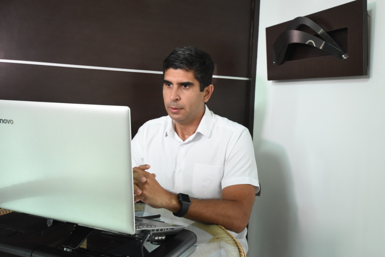 Em Comissão, Lessa debate plano de retomada da economia do estado