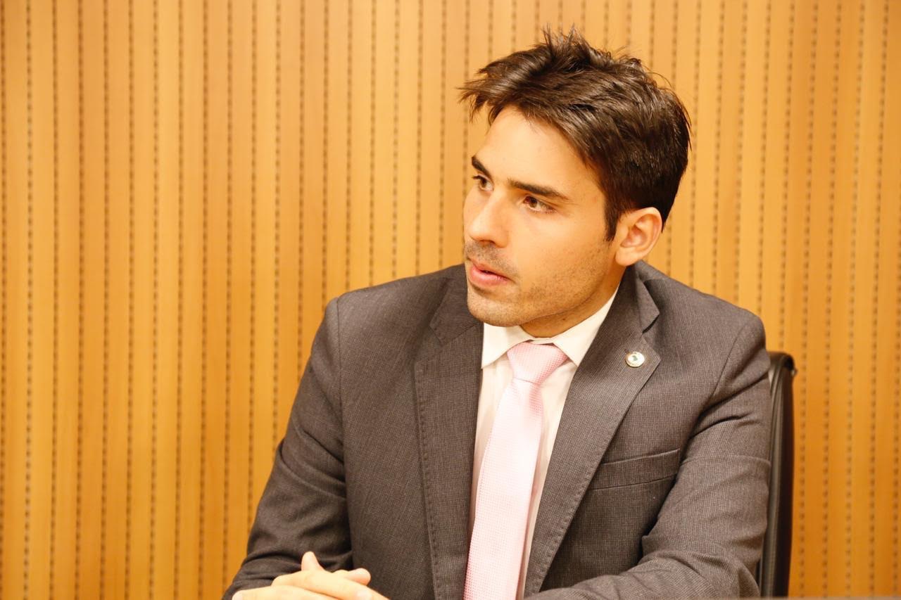 João Paulo Costa propõe recebimento on-line de receita médica