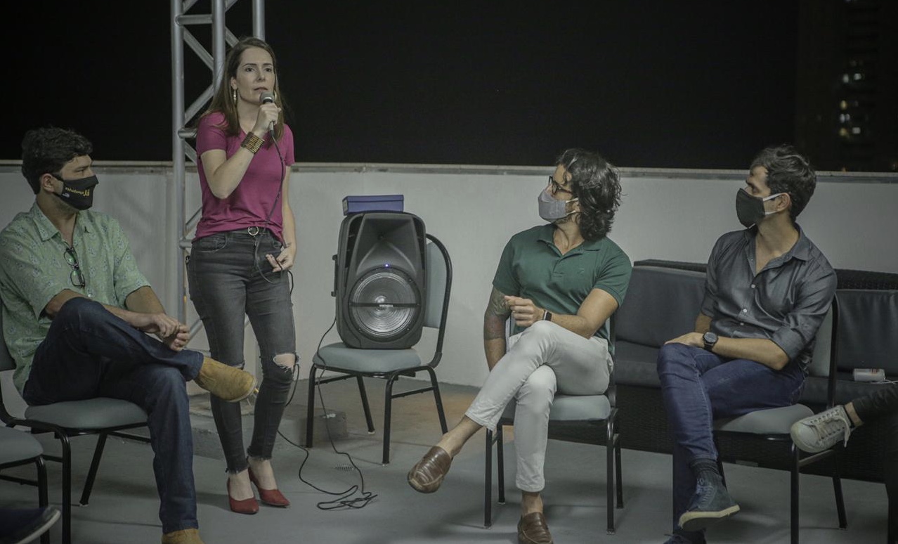 Patricia Domingos se reúne com produtores culturais do Recife