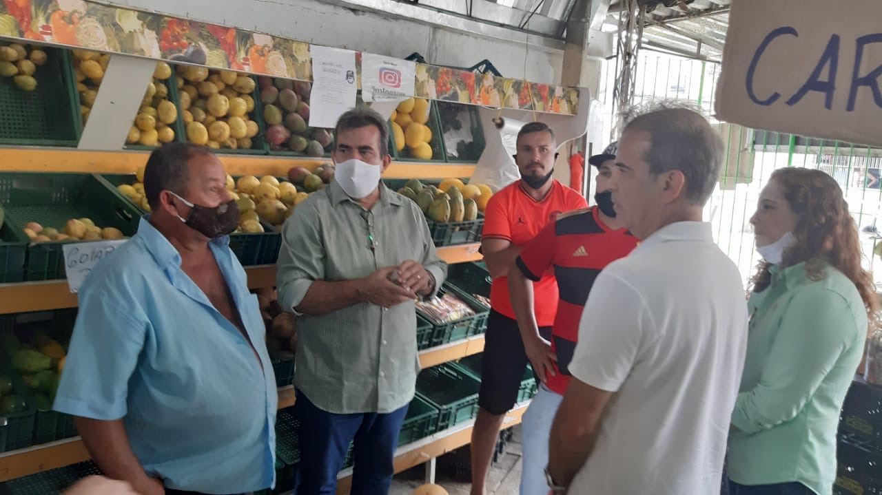 “Recife não pode ser mais a capital do abandono”, afirma Feitosa