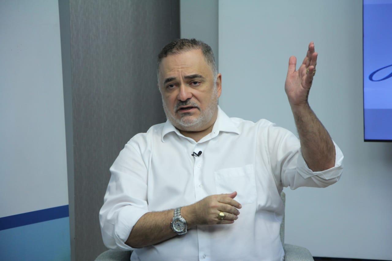 Marco Aurélio promete criar Voucher Educacional no Recife