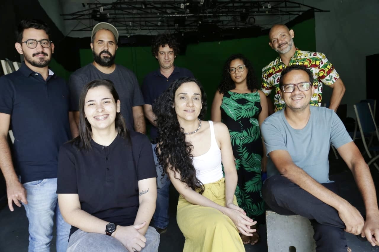 Marília apresenta equipe de comunicação compartilhada