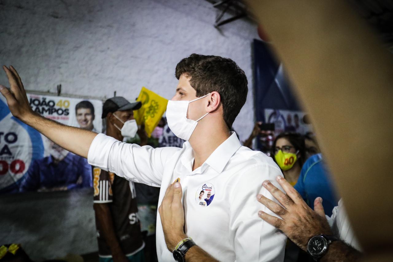 João Campos: “Vamos pavimentar uma estrada de oportunidades”