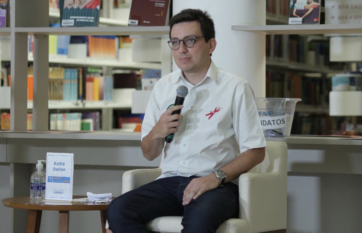 Raffiê se compromete em criar a CNH Popular