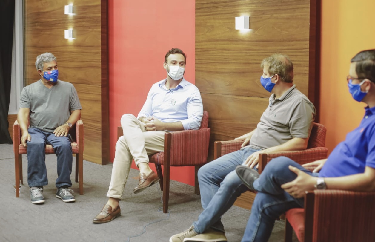 Carlos Andrade Lima promete VLT elevado no Recife