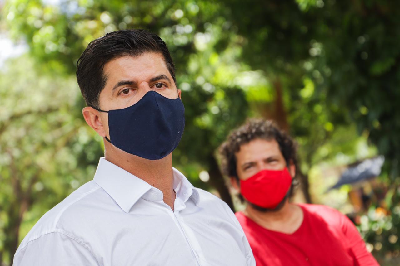 João Arnaldo se reúne com representantes da causa animal