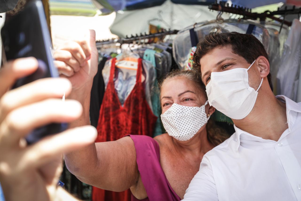 João Campos cumpre intensa agenda de campanha nesta sexta