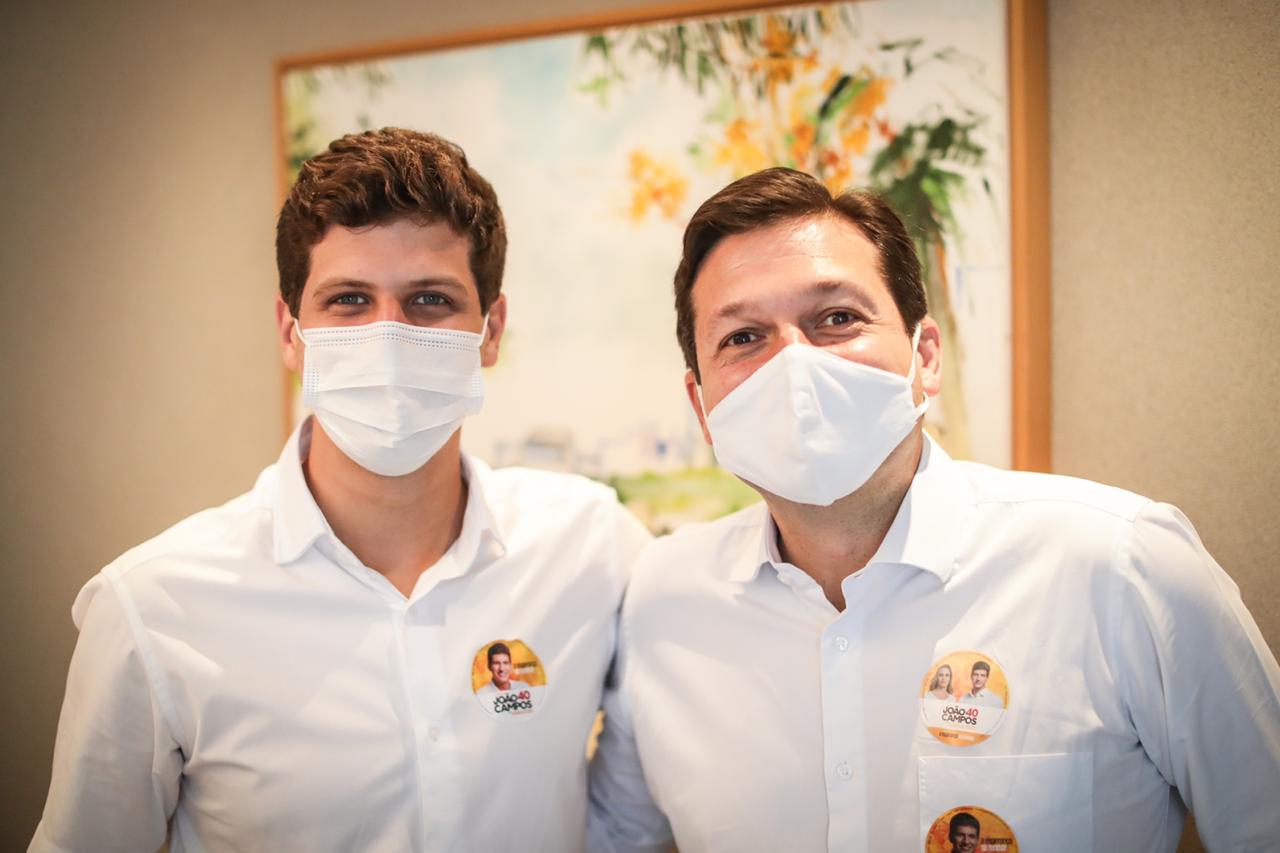 Geraldo Julio e João Campos iniciam transição no Recife