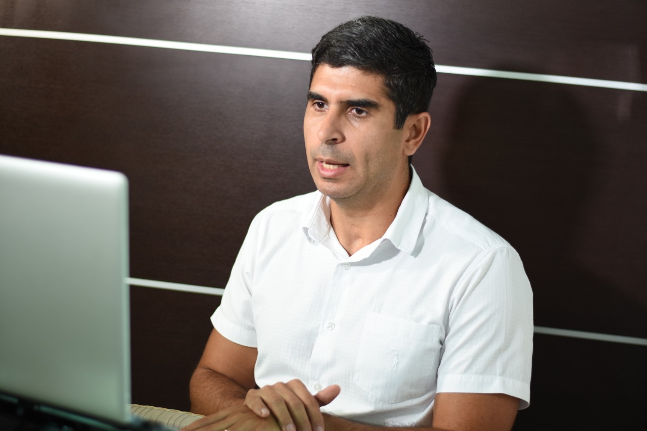 Coluna da quinta-feira