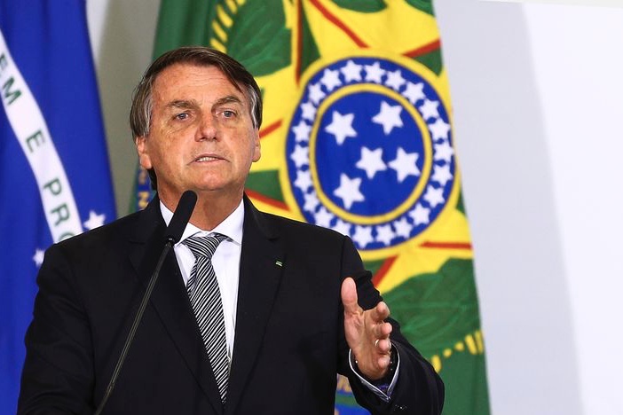 Bolsonaro pede liberação de rodovias, mas não desestimula manifestações