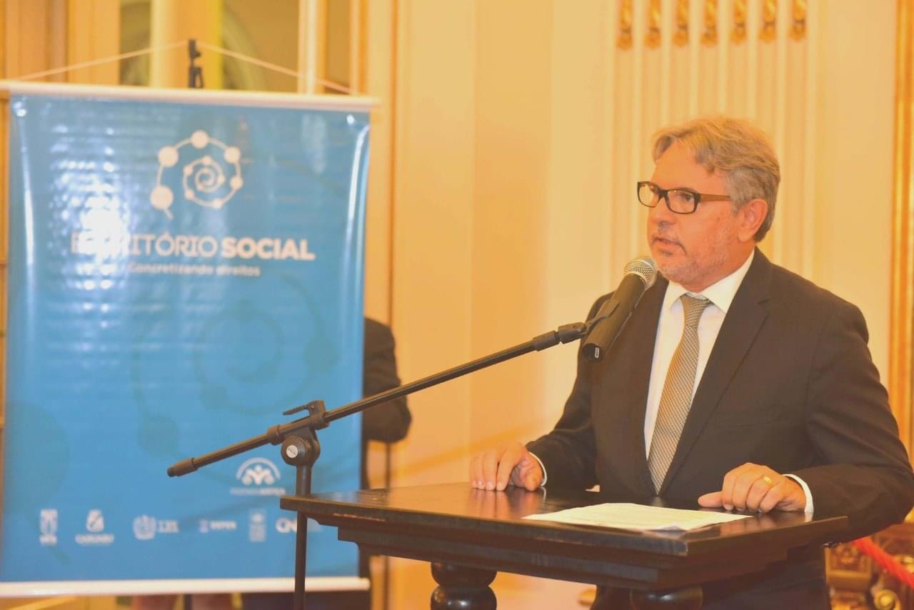 Asces-Unita firma convênio para implantar Escritório Social em Caruaru