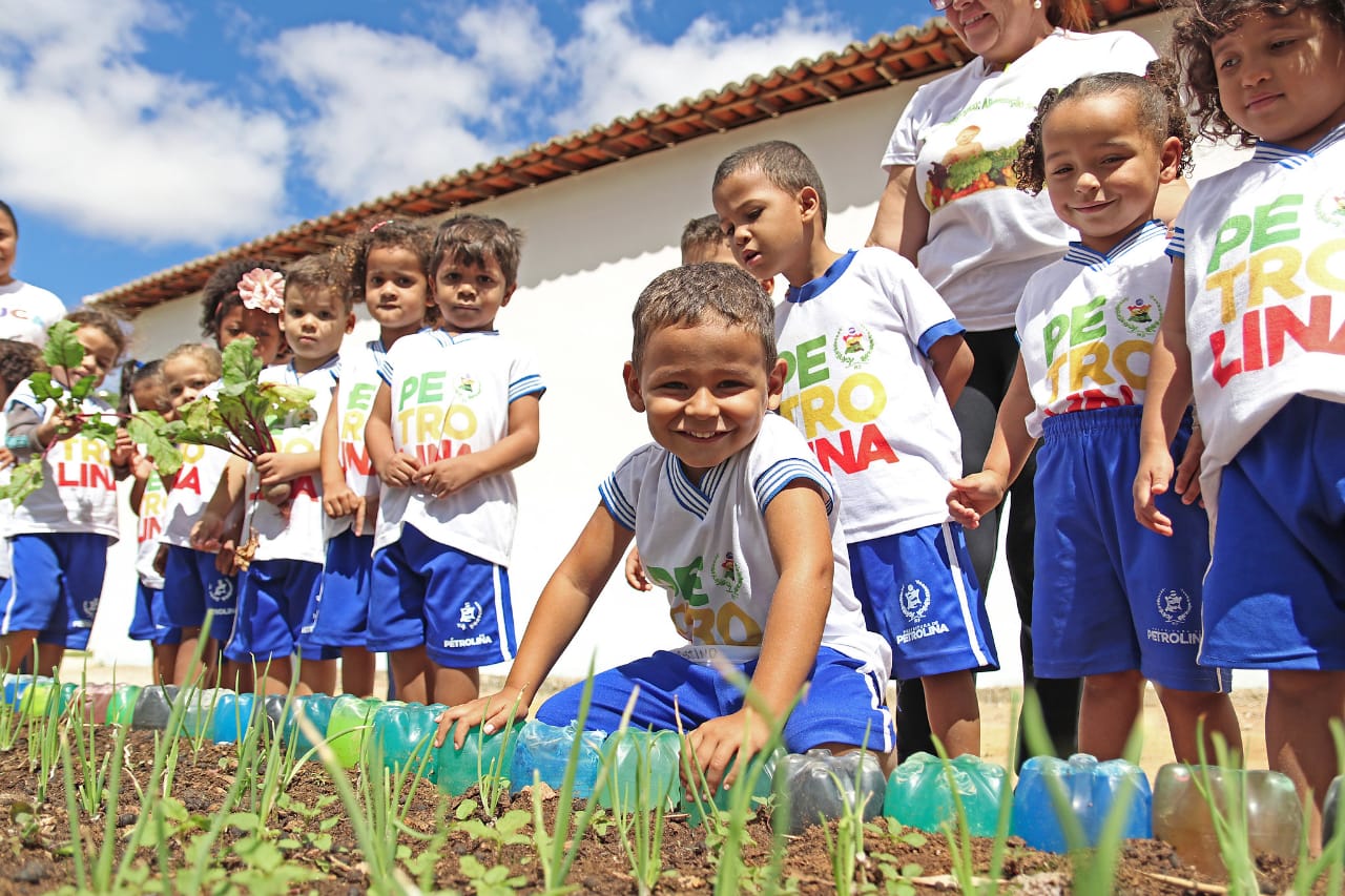 Petrolina recebe selo Unicef por redução de desigualdades na infância