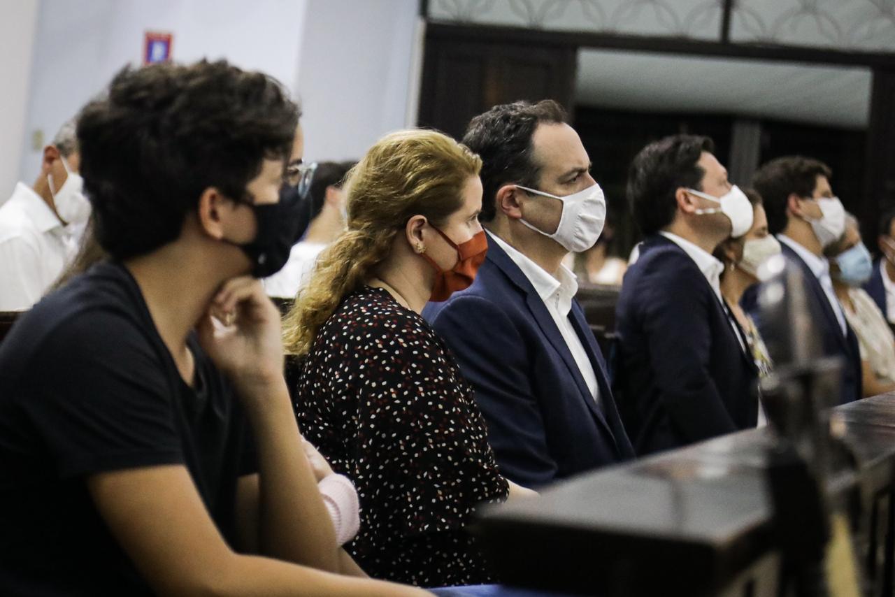 Paulo prestigia missa de Ação de Graças do governo Geraldo