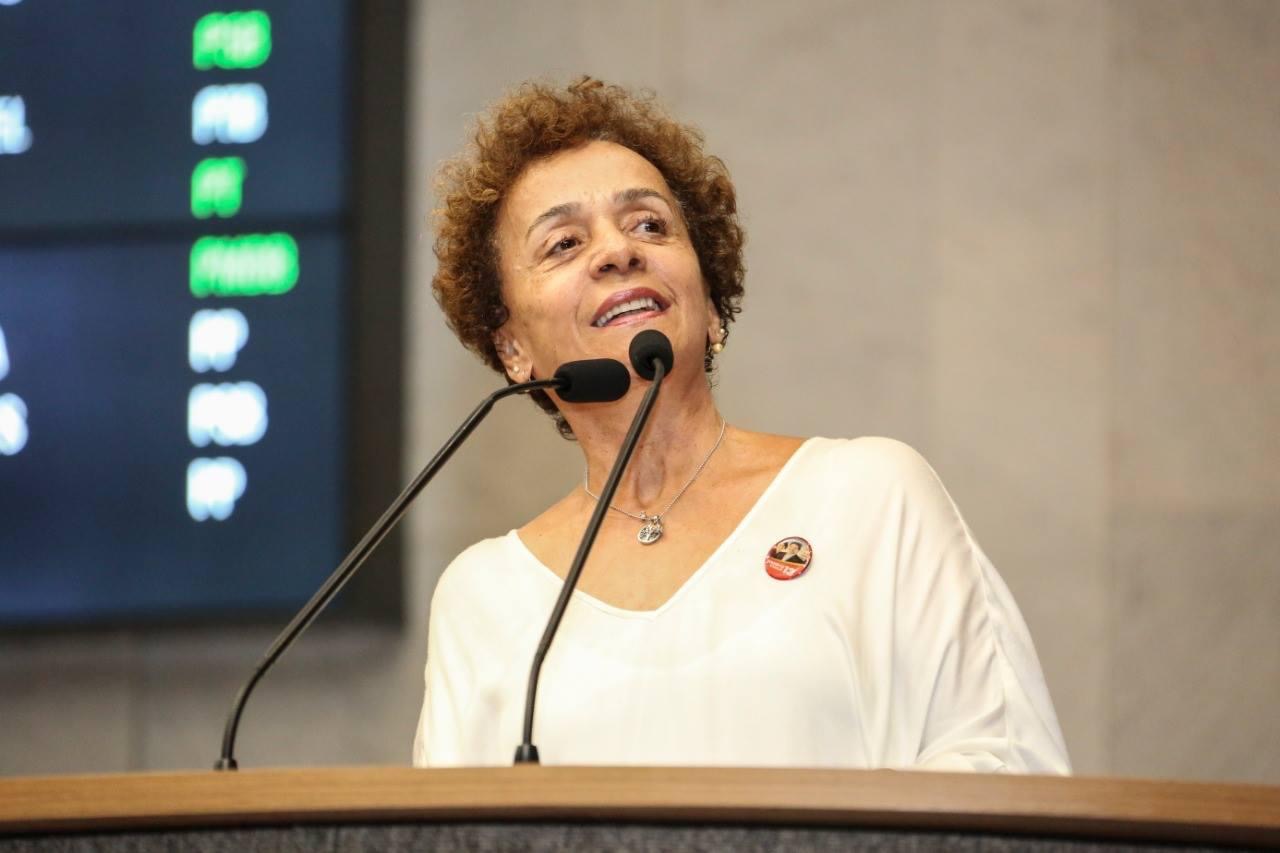 Cenário Político: Entre altos e baixos