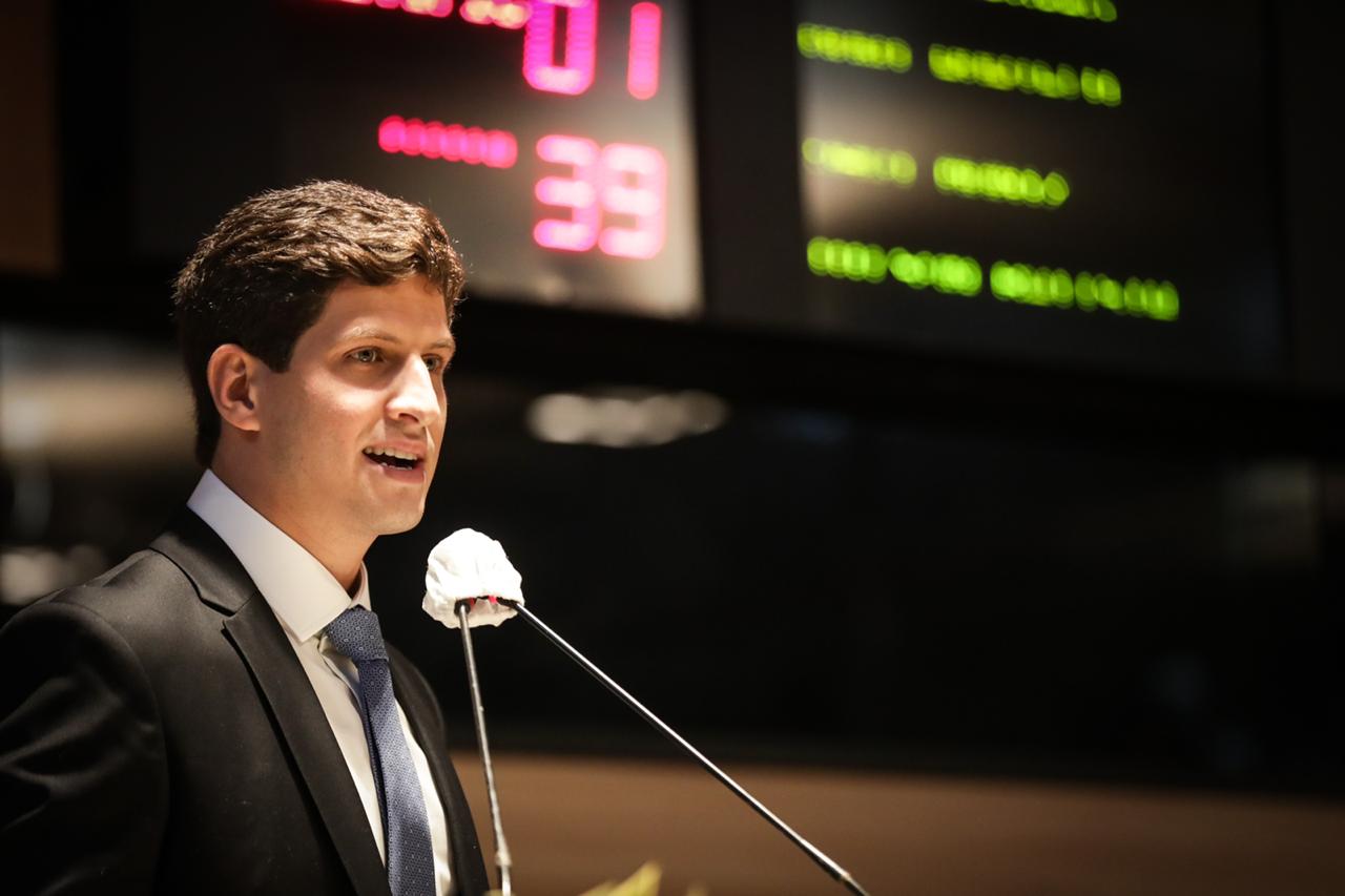 João Campos destaca potencial da sua equipe de trabalho