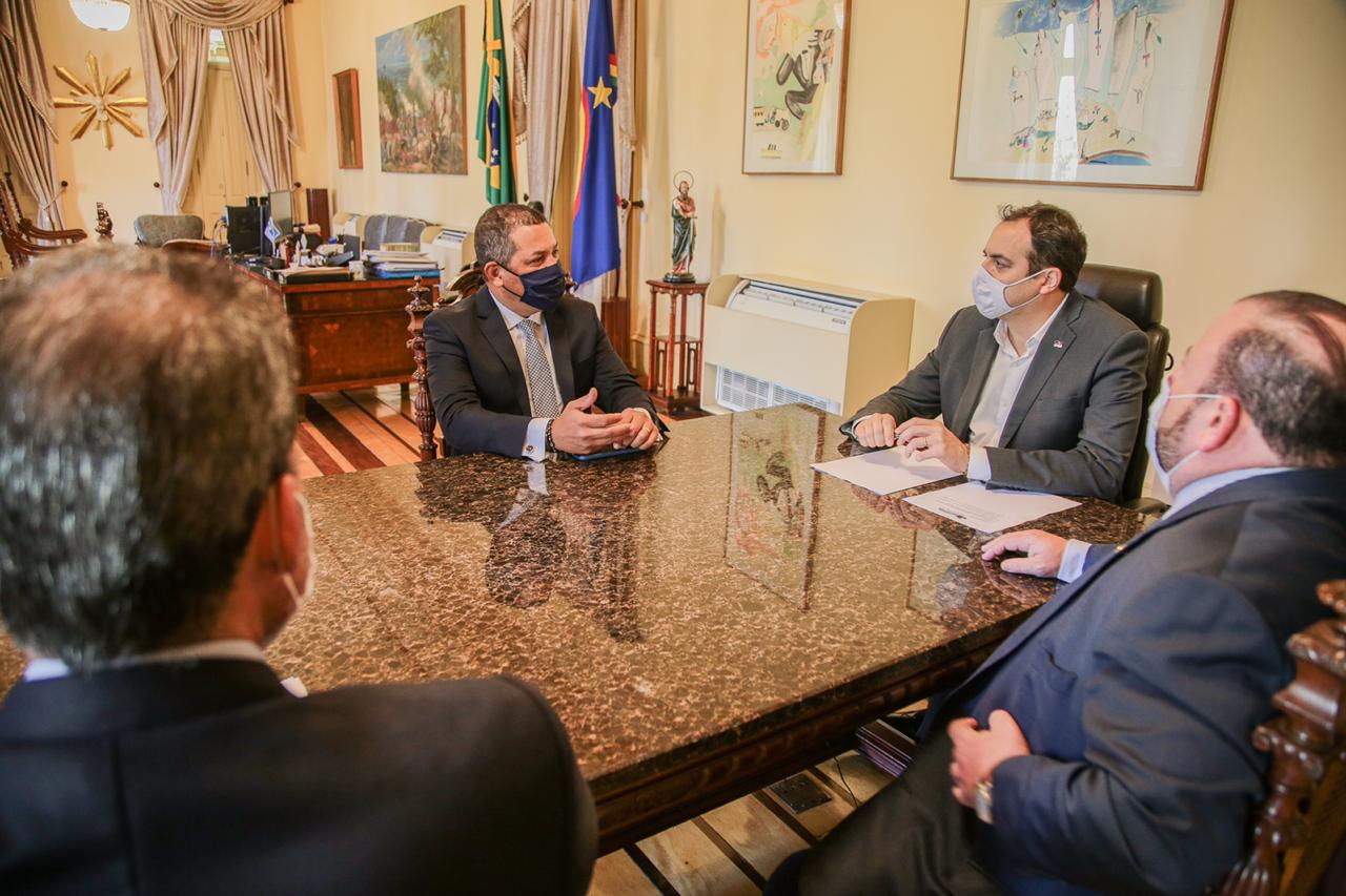 Prefeito do Cabo leva demandas do município a Paulo Câmara