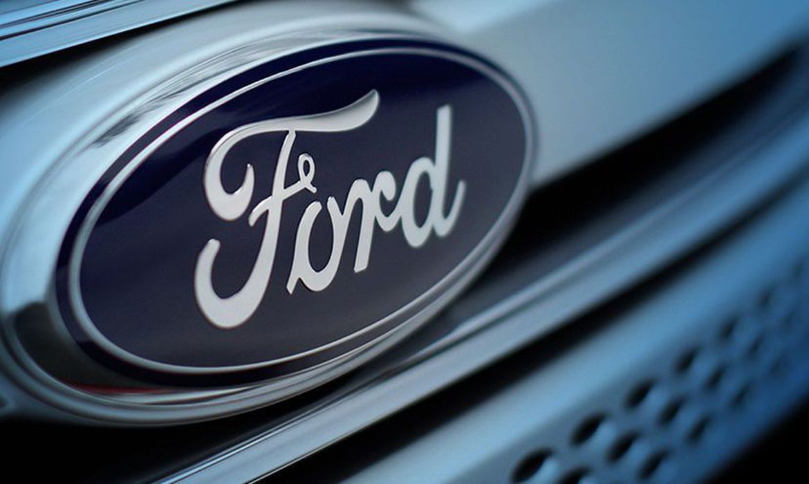Decisão da Ford é alerta para a redução do Custo Brasil, diz CNI