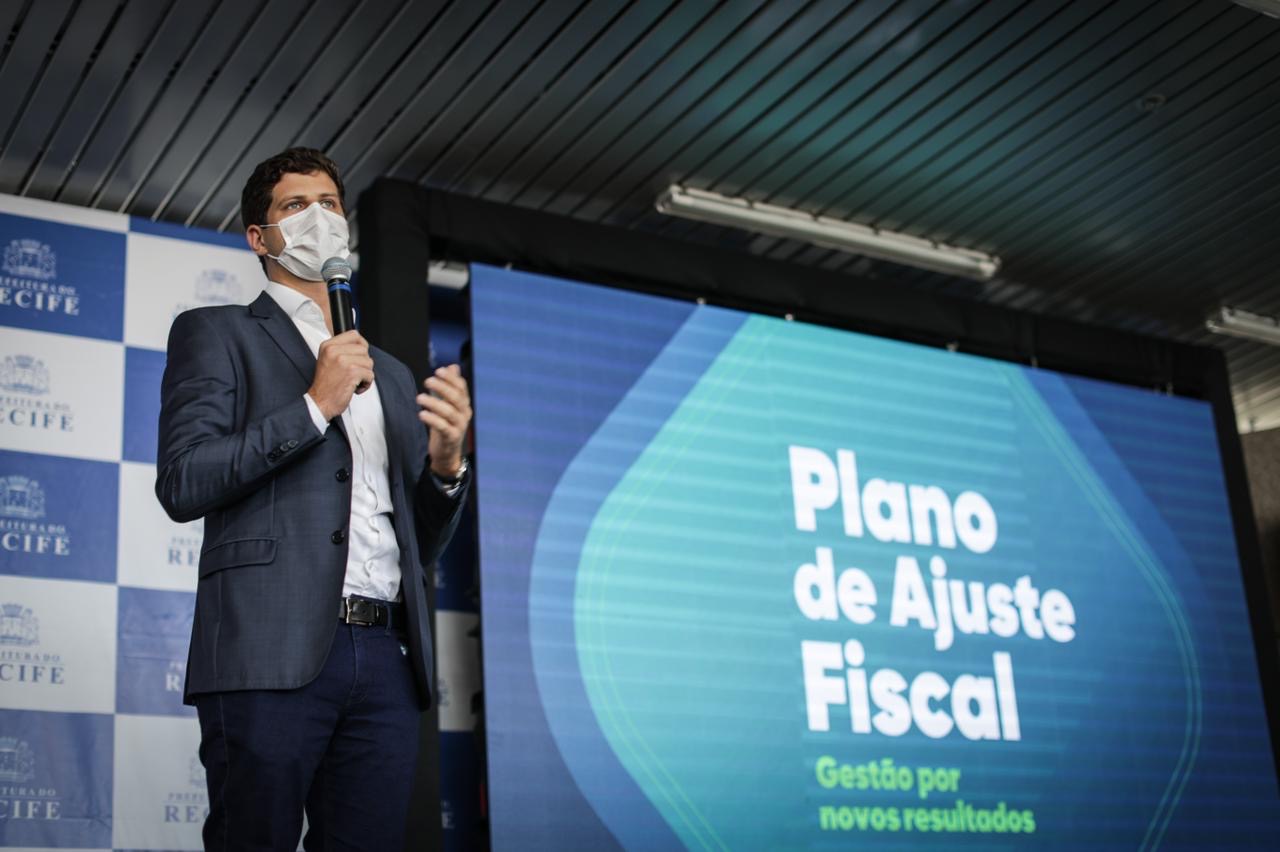 João Campos anuncia medidas de ajuste fiscal na Prefeitura do Recife