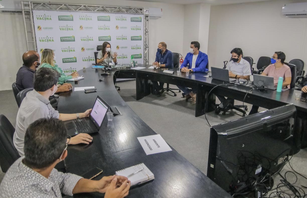 Raquel reúne Comitê e promete intensificar fiscalização em Caruaru