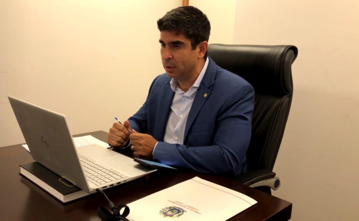 Lessa recebe Movimento Pró-Pernambuco em Comissão