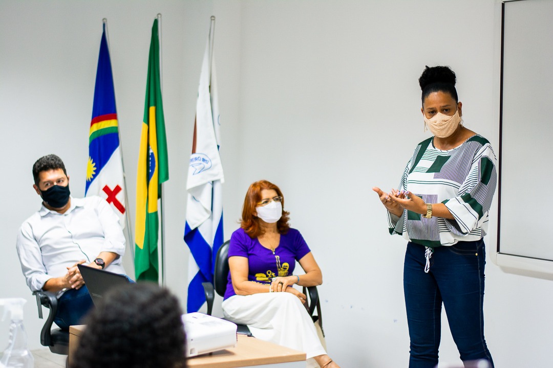 Prefeitura e Centro das Mulheres do Cabo assinam termo de compromisso com Malala Fund