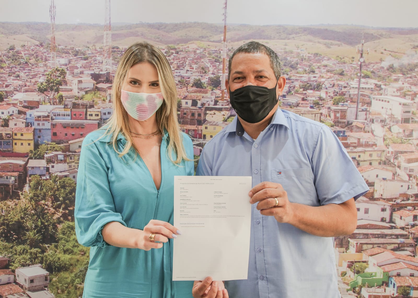 Fabíola Cabral anuncia mais de R$ 1 milhão para saúde do Cabo