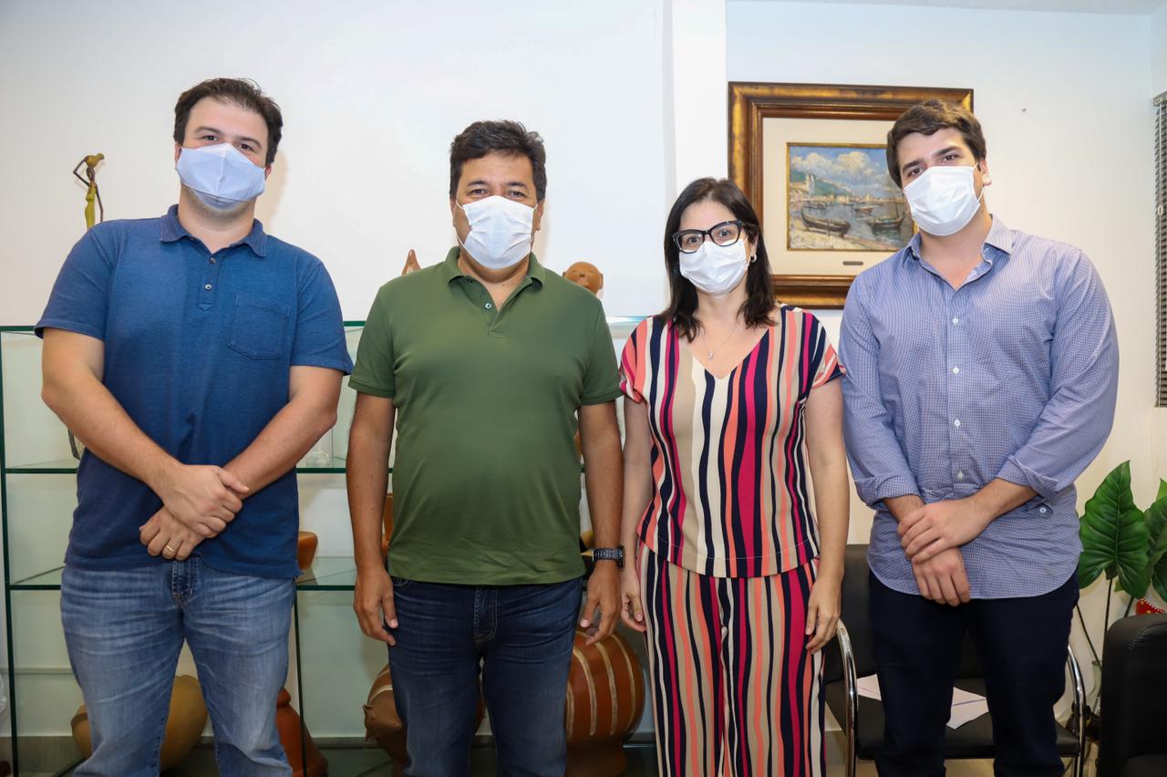 Parlamentares do DEM organizam o partido para 2022