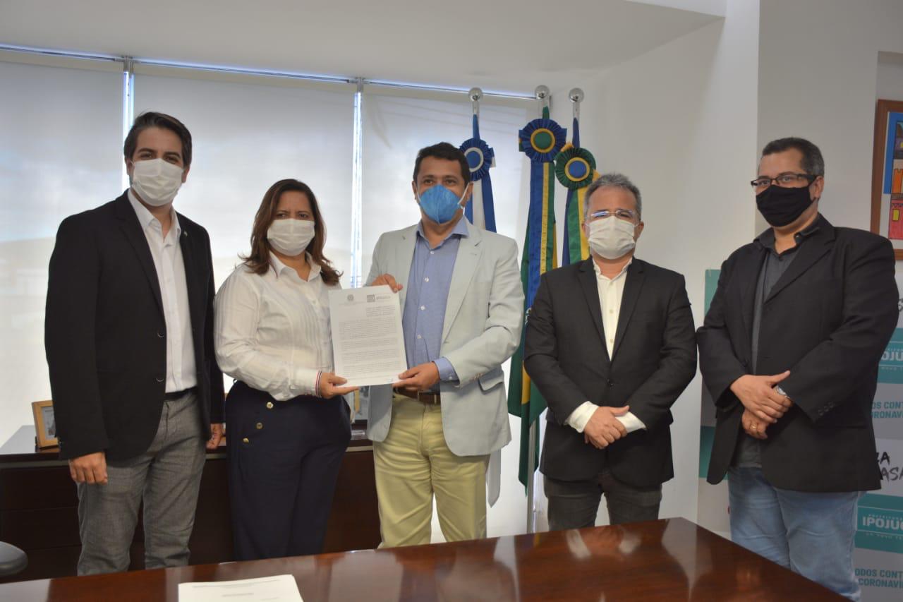 Prefeitura do Ipojuca e Crea formalizam parceria