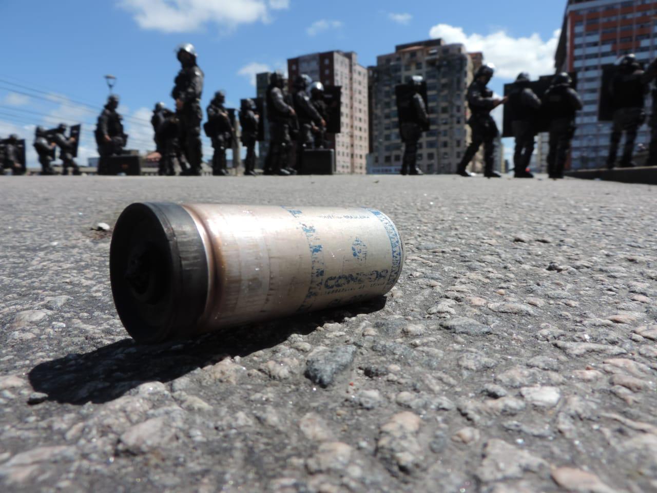 Deputada Teresa Leitão repudia violência policial em ato pacífico