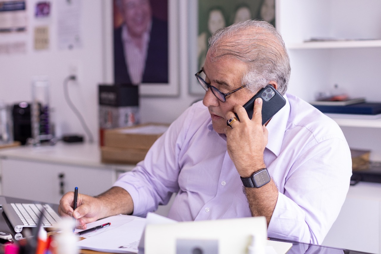 Lei de Augusto Coutinho que amplia teste do pezinho é sancionada