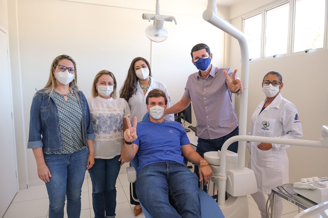 Miguel Coelho inaugura nova unidade de saúde em Petrolina