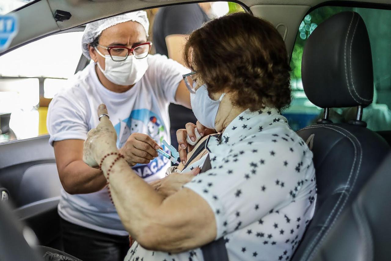 Jaboatão amplia vacinação para pessoas com comorbidades a partir dos 45 anos